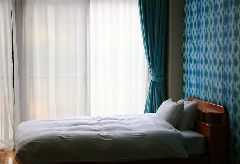 ریوکان Hitoyoshi Onsen  Kumamura