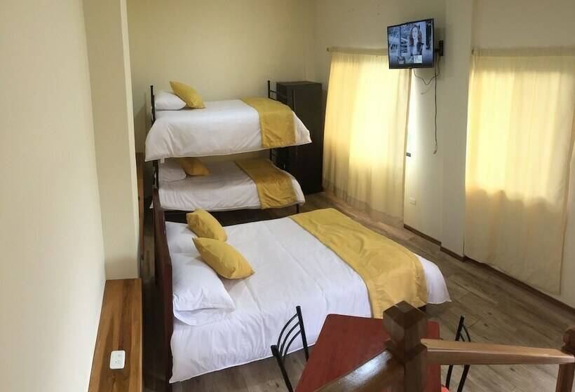 Tababela Airport B&b