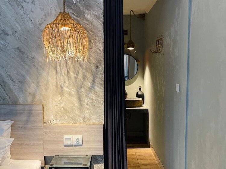 The Jungle Hostel Canggu