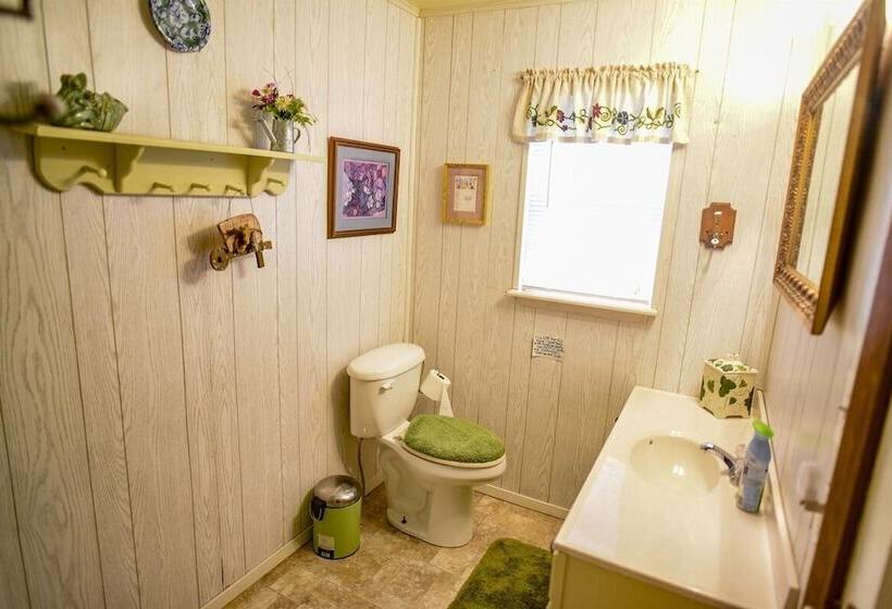 The Venue At Three Points