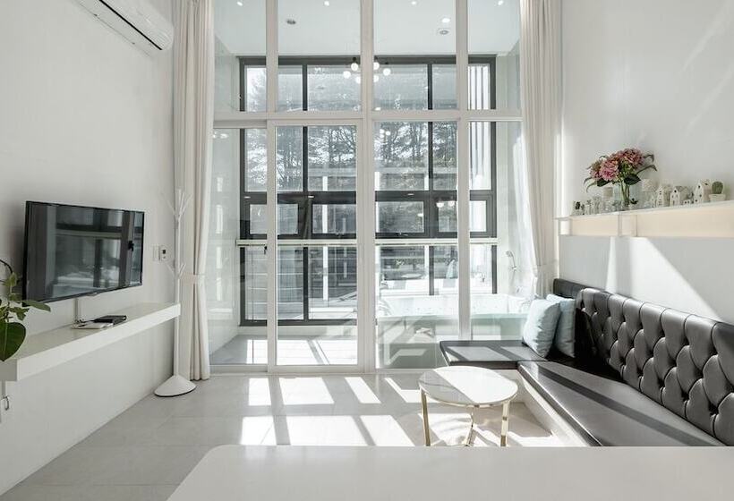 Gapyeong Aileen Pension