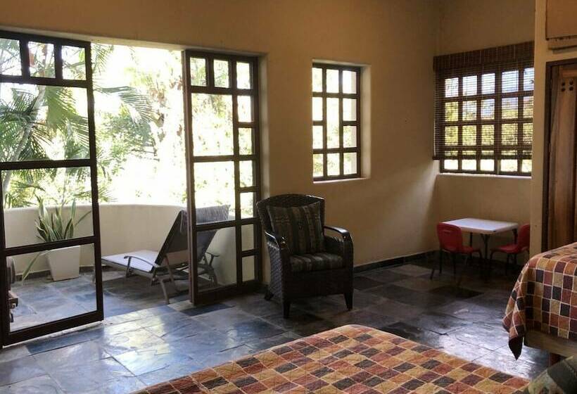 Artes Bed & Breakfast