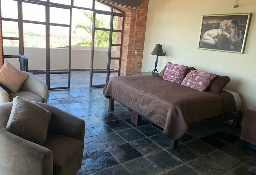 Artes Bed & Breakfast