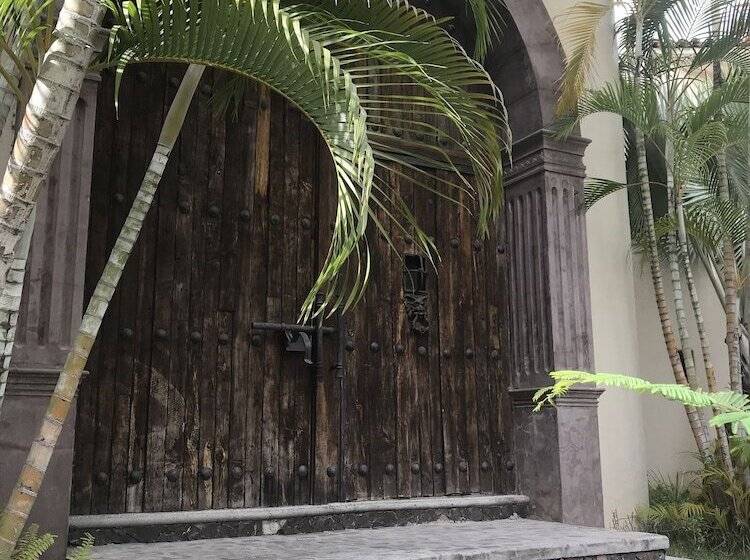 Artes Bed & Breakfast