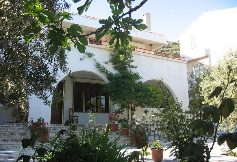 צימר Ada Art Guesthouse