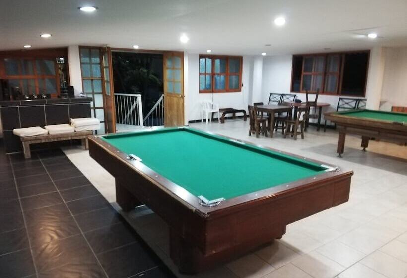 ベッドアンドブレックファースト Eco Hotel Villa Diana