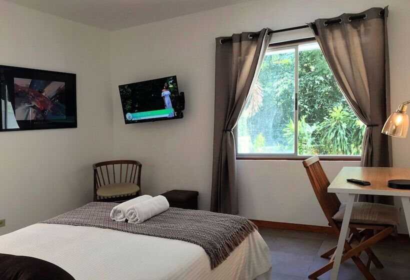 مبيت وإفطار Casa Vista Del Rio