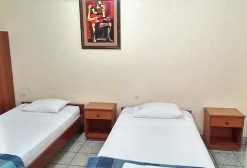 تختخواب و صبحانه Hospedaje 1249