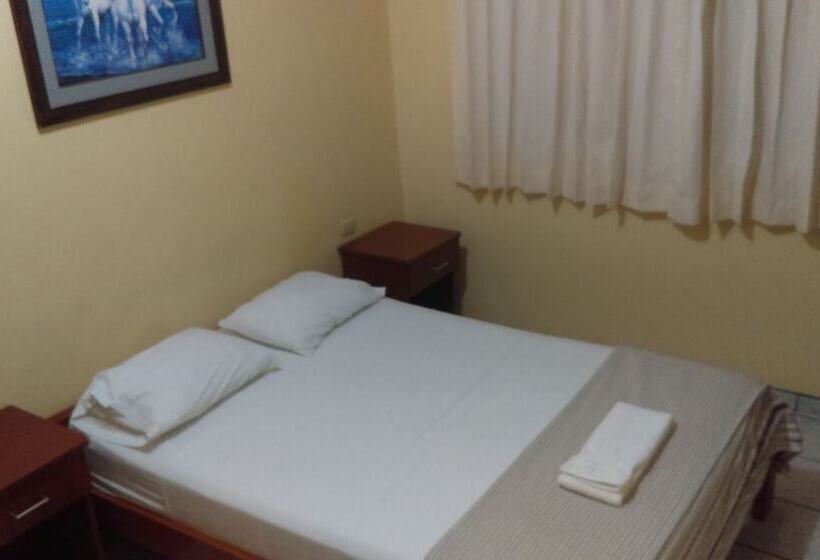 تختخواب و صبحانه Hospedaje 1249