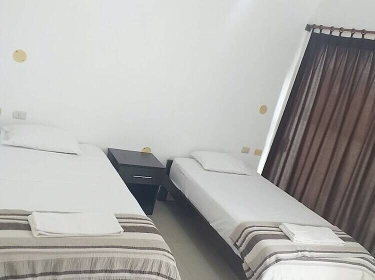 تختخواب و صبحانه Hospedaje 1249