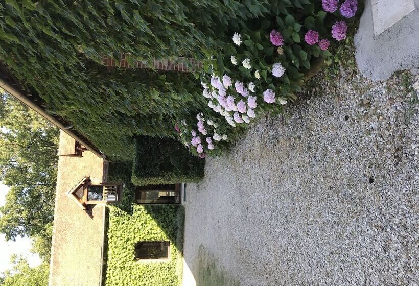 مبيت وإفطار Les Bruyères