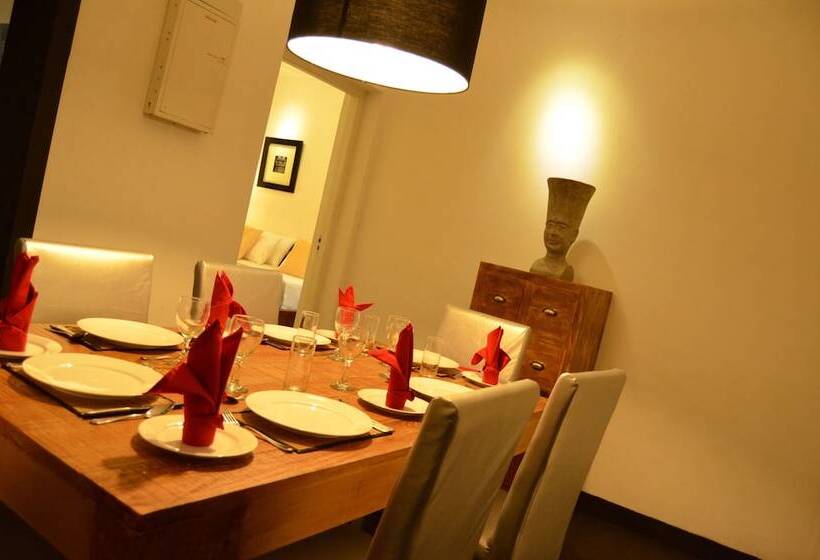 민박 Loversleap Cottage