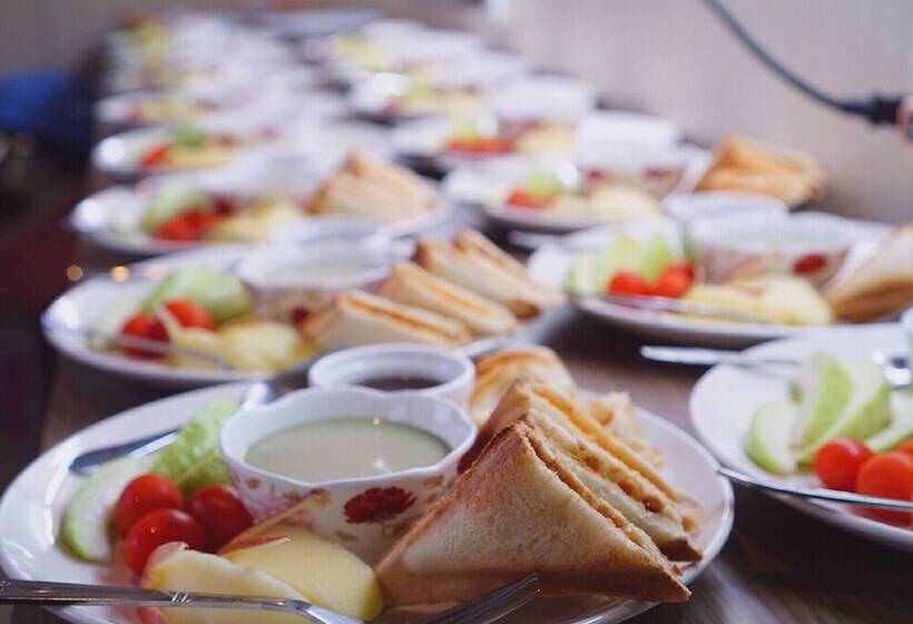 تختخواب و صبحانه Treehouse