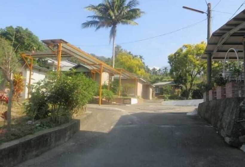 تختخواب و صبحانه Xiangcun Homestay