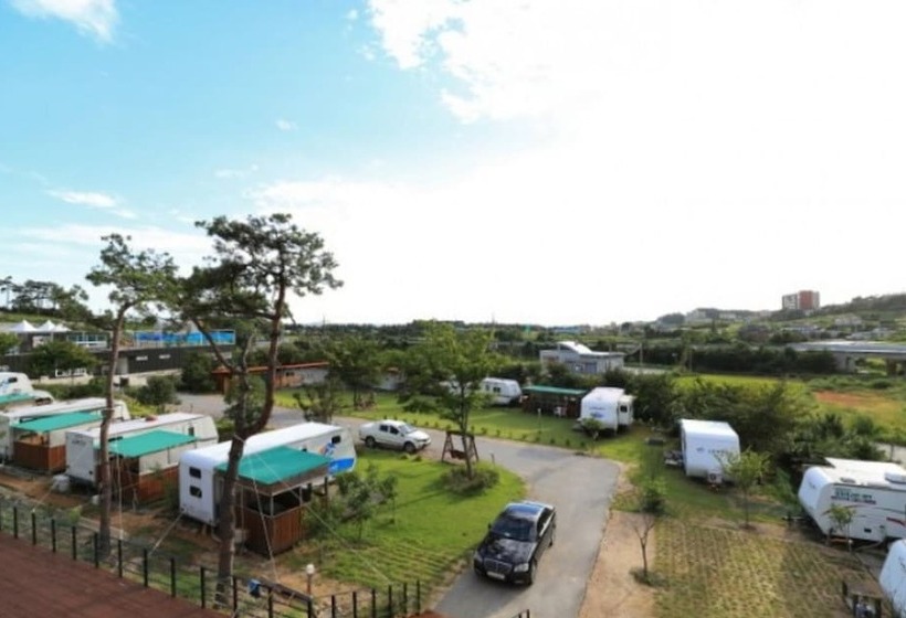 Buan Byeonsan Resort Pension