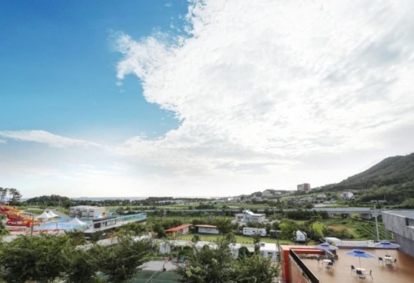 Buan Byeonsan Resort Pension