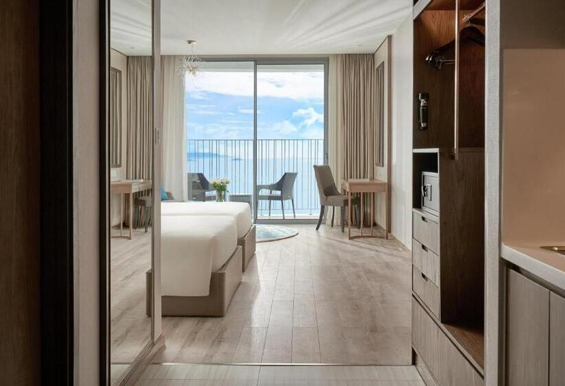 Capital Panorama Apartment