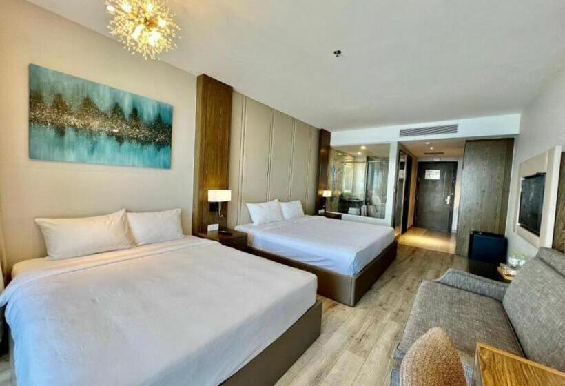 Capital Panorama Apartment