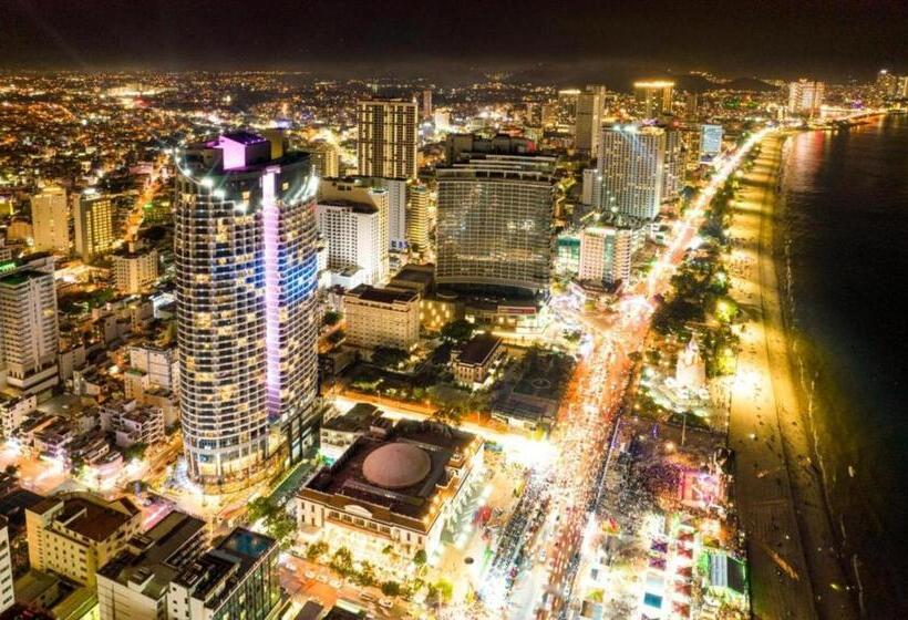 Capital Panorama Apartment