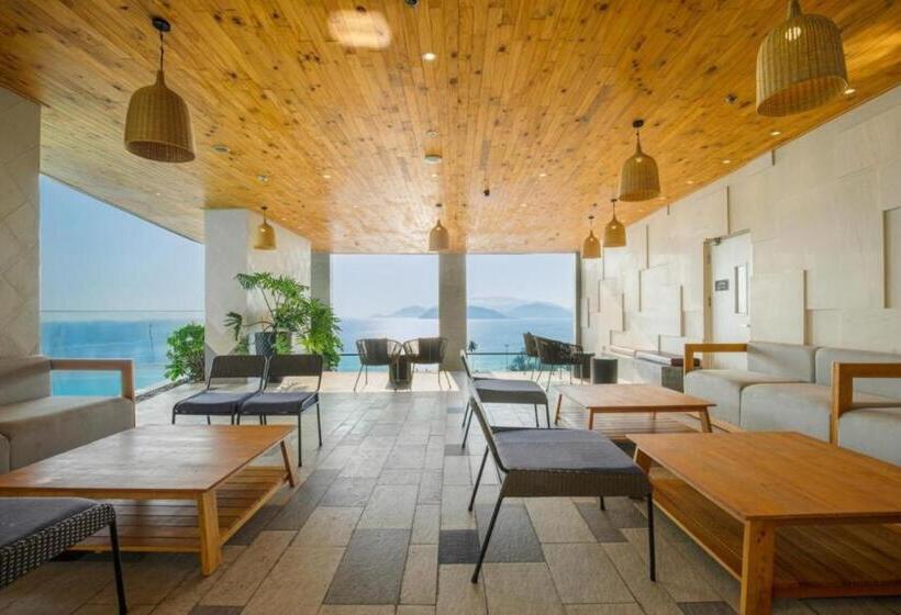 Capital Panorama Apartment