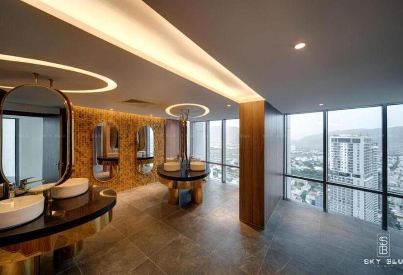 Capital Panorama Apartment