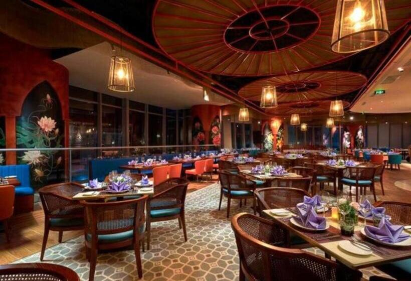 Capital Panorama Apartment