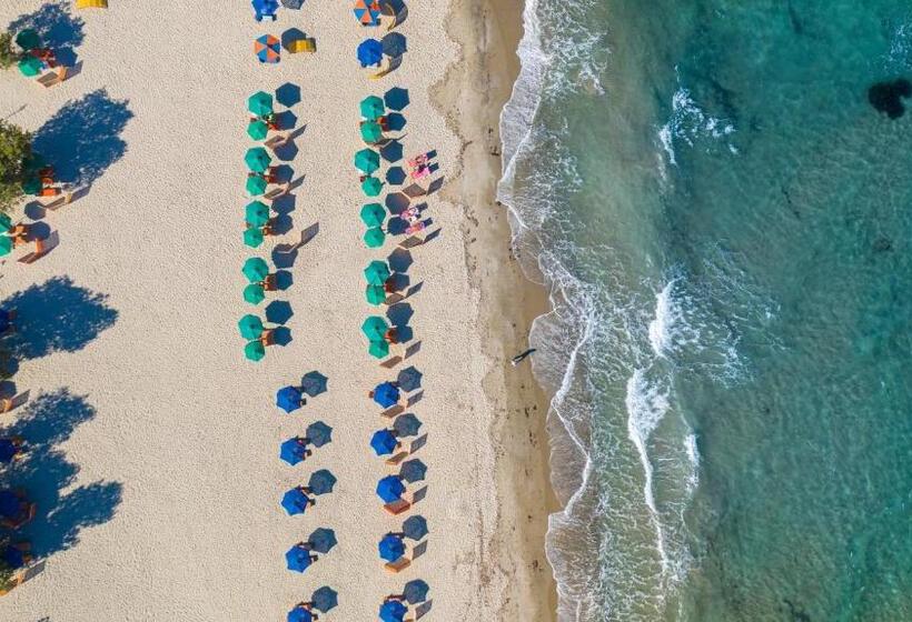 Cirillo Family Hotel Christinas Studios