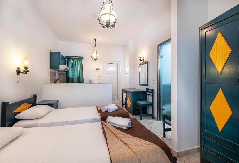 Cirillo Family Hotel Christinas Studios