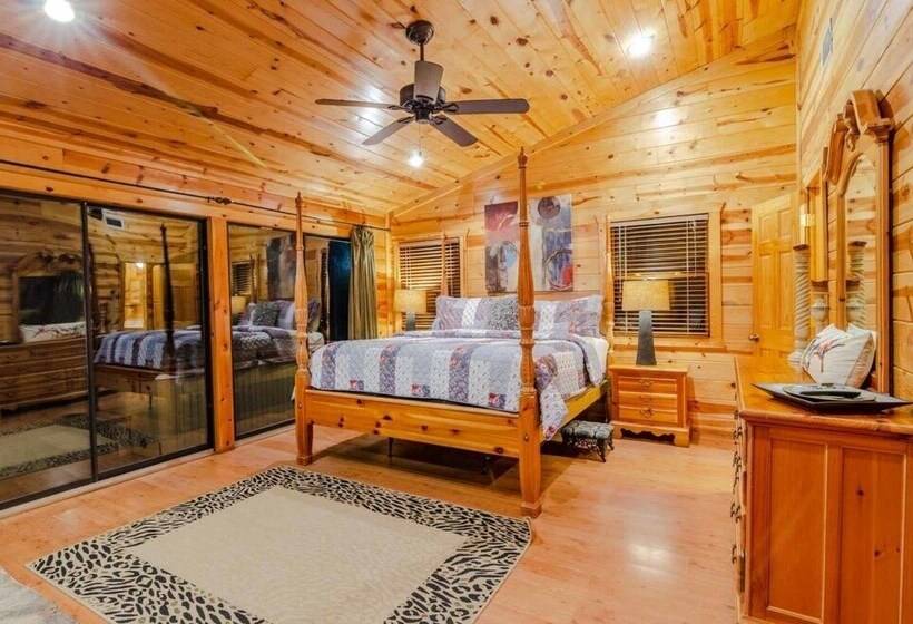 Crooked Pine Cabin With Swing And Hot Tub On The Deck By Redawning