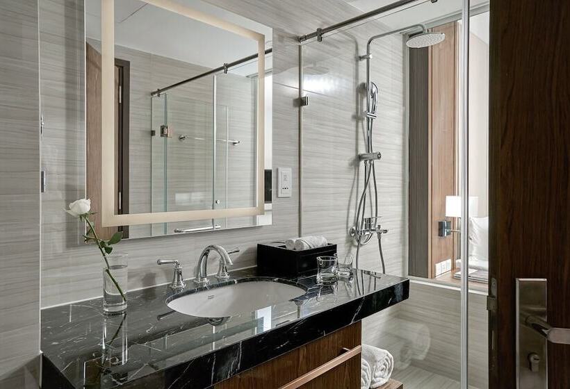 Capital Panorama Apartment