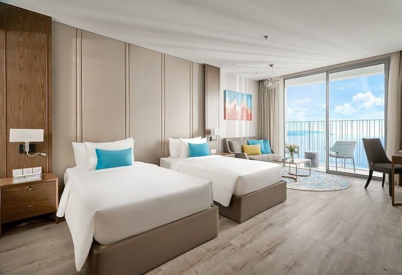 Capital Panorama Apartment