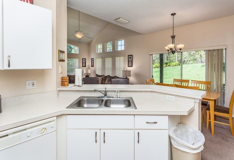 Emerald Island Ru514