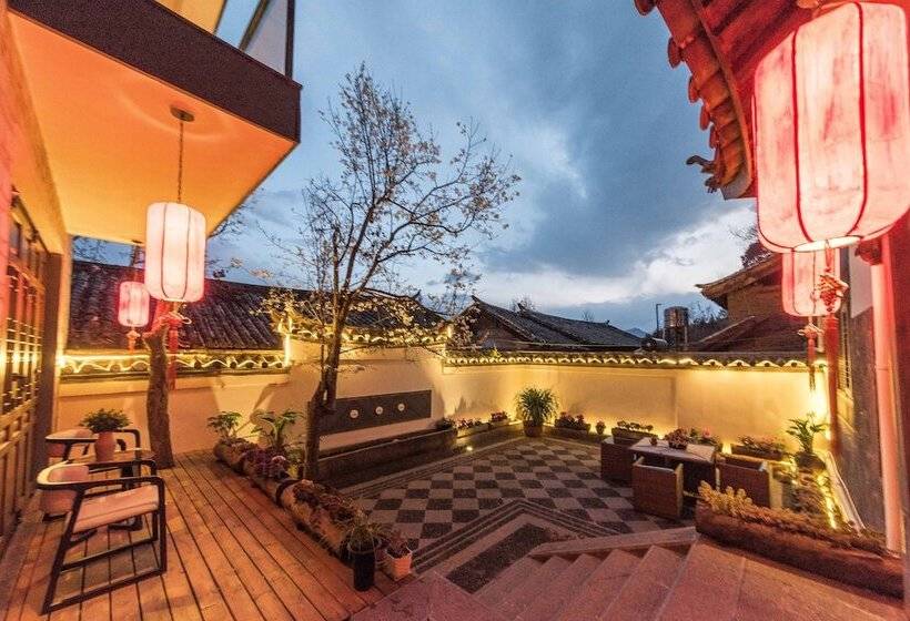 Floral Hotel Yun Xi Lijiang