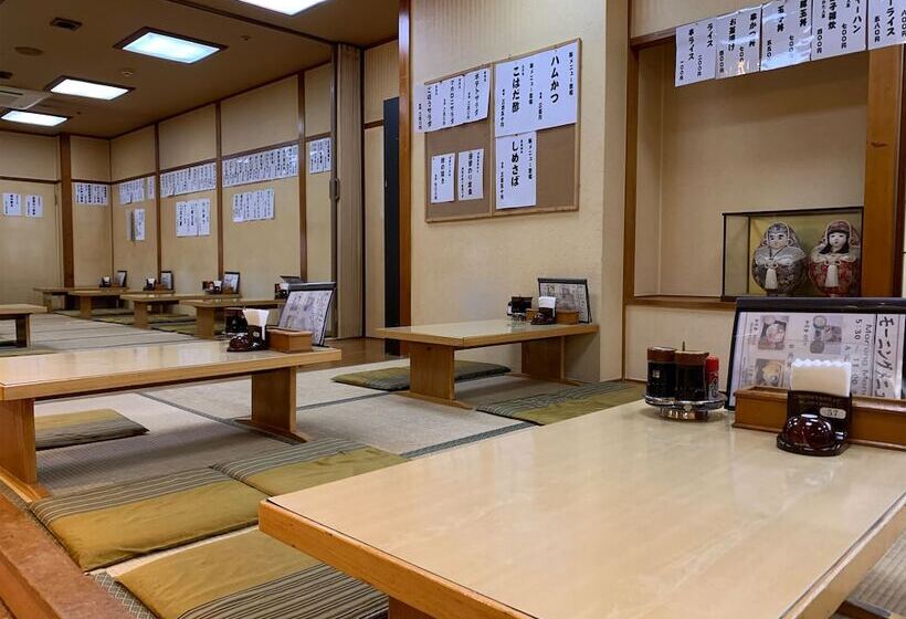 Funabashi Grand Sauna And Capsule Hotel   Caters To Men