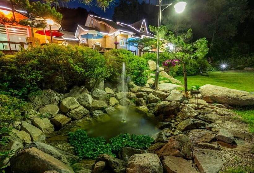 Hongcheon Valley Pension