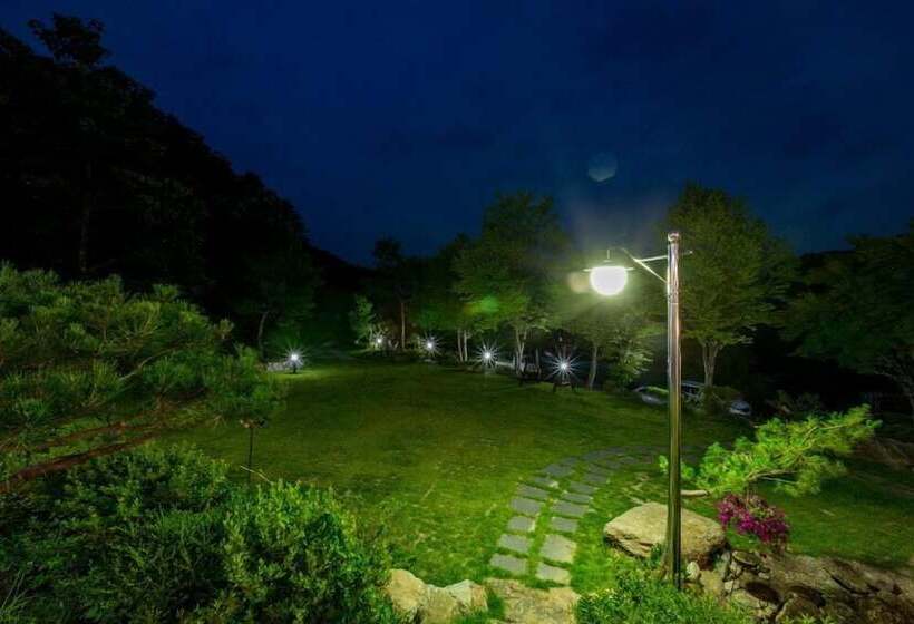 Hongcheon Valley Pension