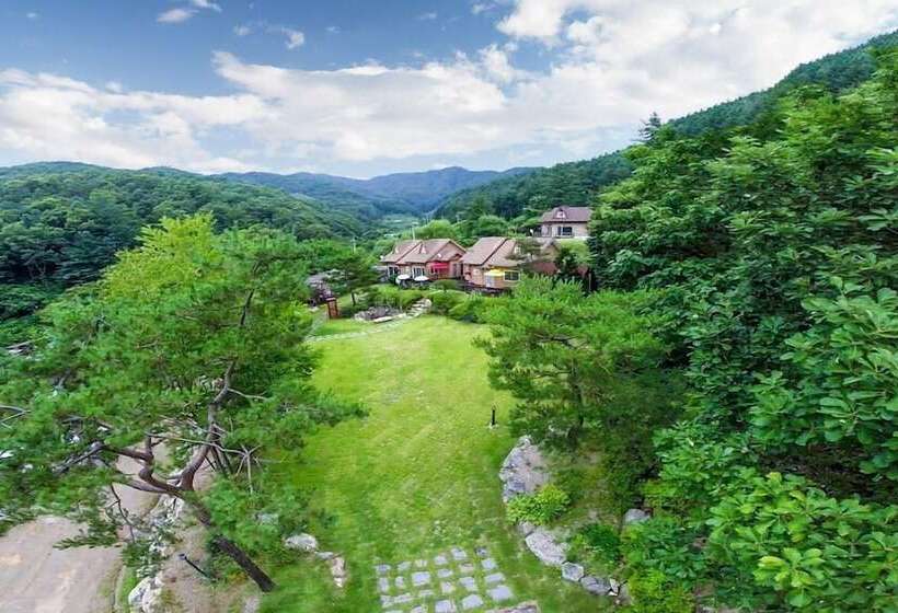Hongcheon Valley Pension