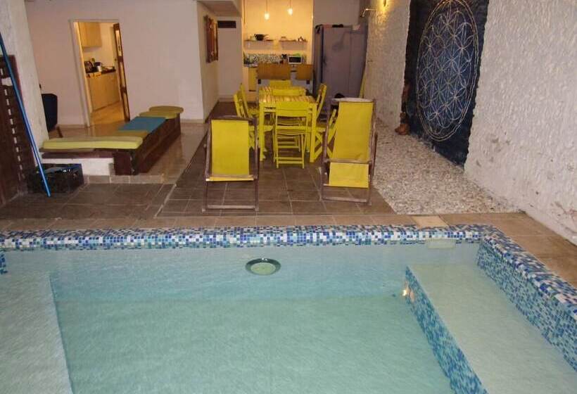 Hostal Boutique Nowah