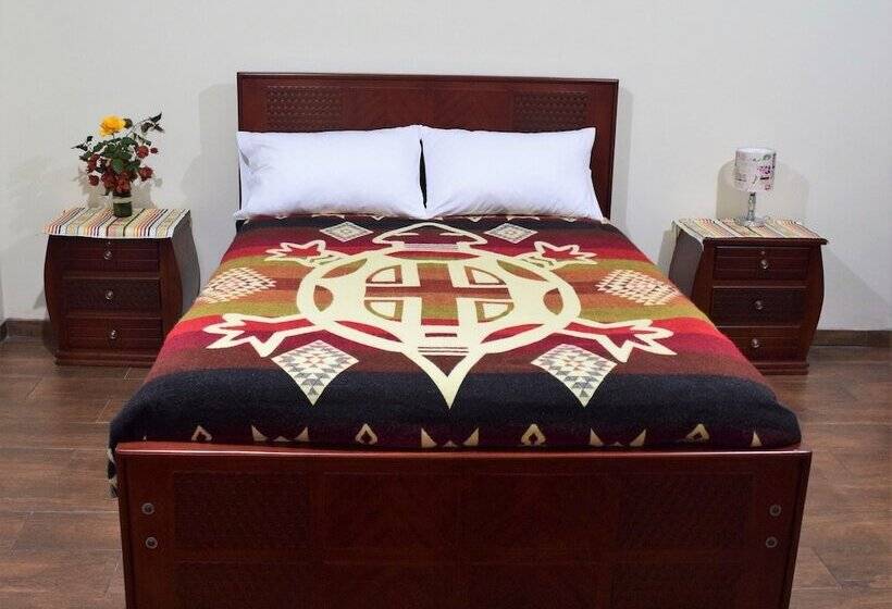 مسافرخانه Hosteria Ariq Yaku   Chachimbiro