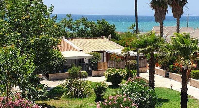 簡易ホテル Kartibubbo Beach Resort