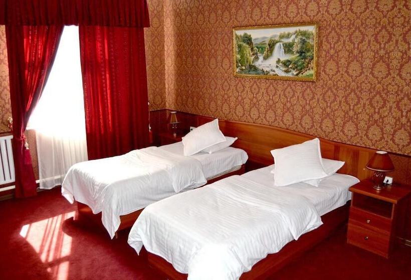 Hotell Adras