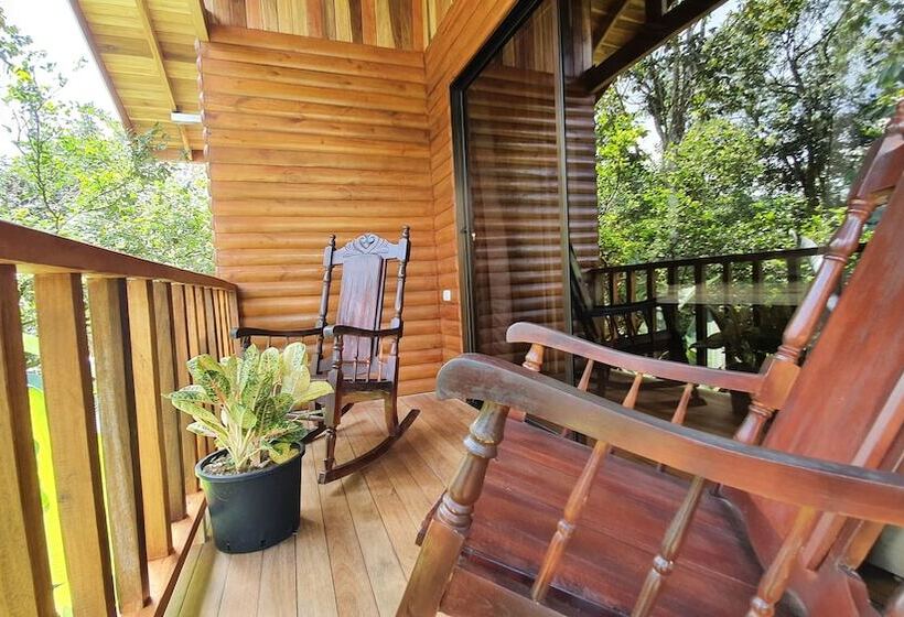 Отель Arenal Rustic Lodge