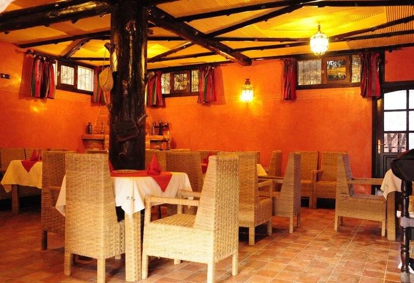 هتل Auberge Le Refuge Agadir