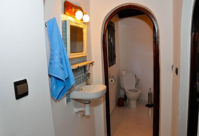 هتل Auberge Le Refuge Agadir