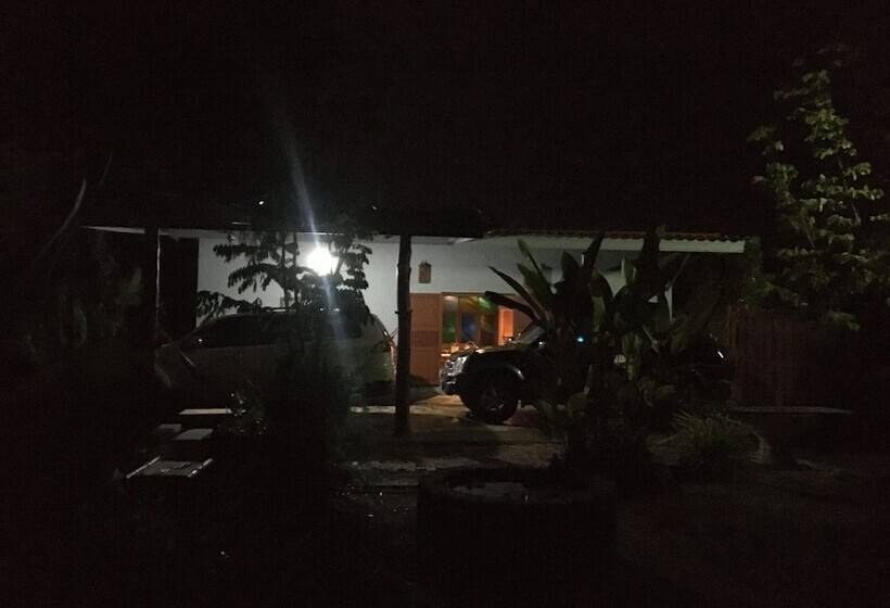 Отель Baan Mali Lampang