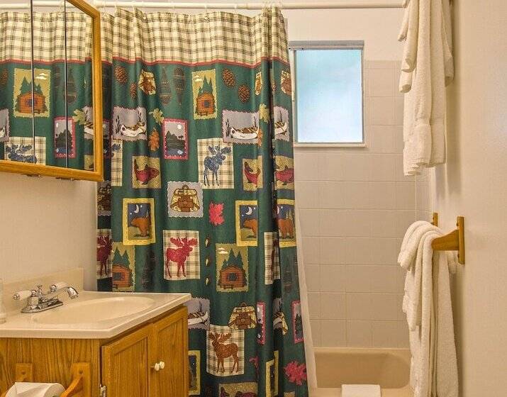 فندق Bailey Lodge