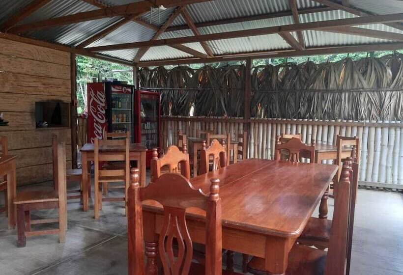 فندق Cabaña Luna Roja