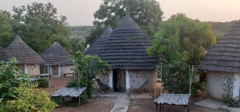 호텔 Campement Tako Mayo