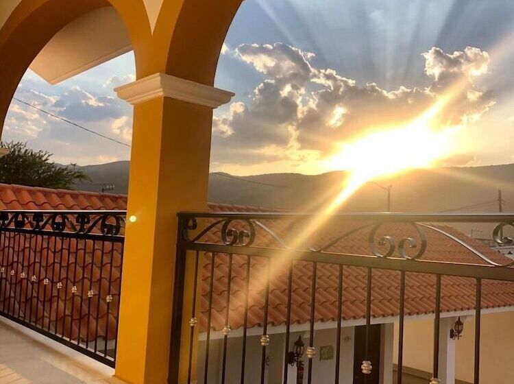 فندق Casa Blanca