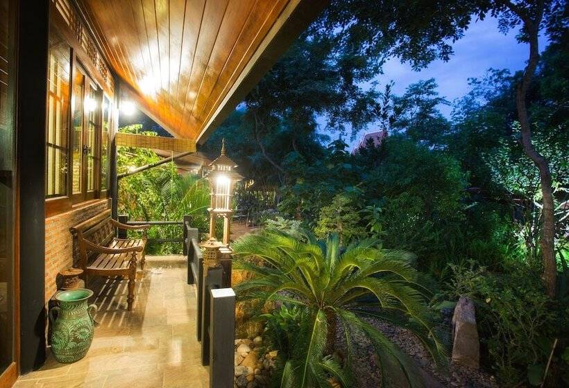 בית מלון כפרי Cattani S Riverside Home